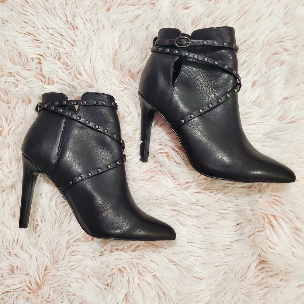 Topshop Black Humor Ankle Strap Studded Pointed Toe Ankle Stiletto Booties Sz 8